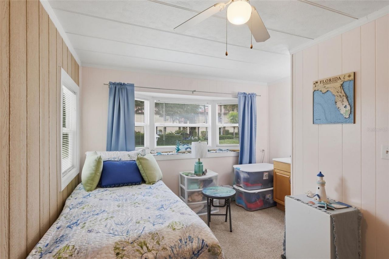 921 Faith Circle E, Unit 6, Bradenton, FL 34212 Photo
