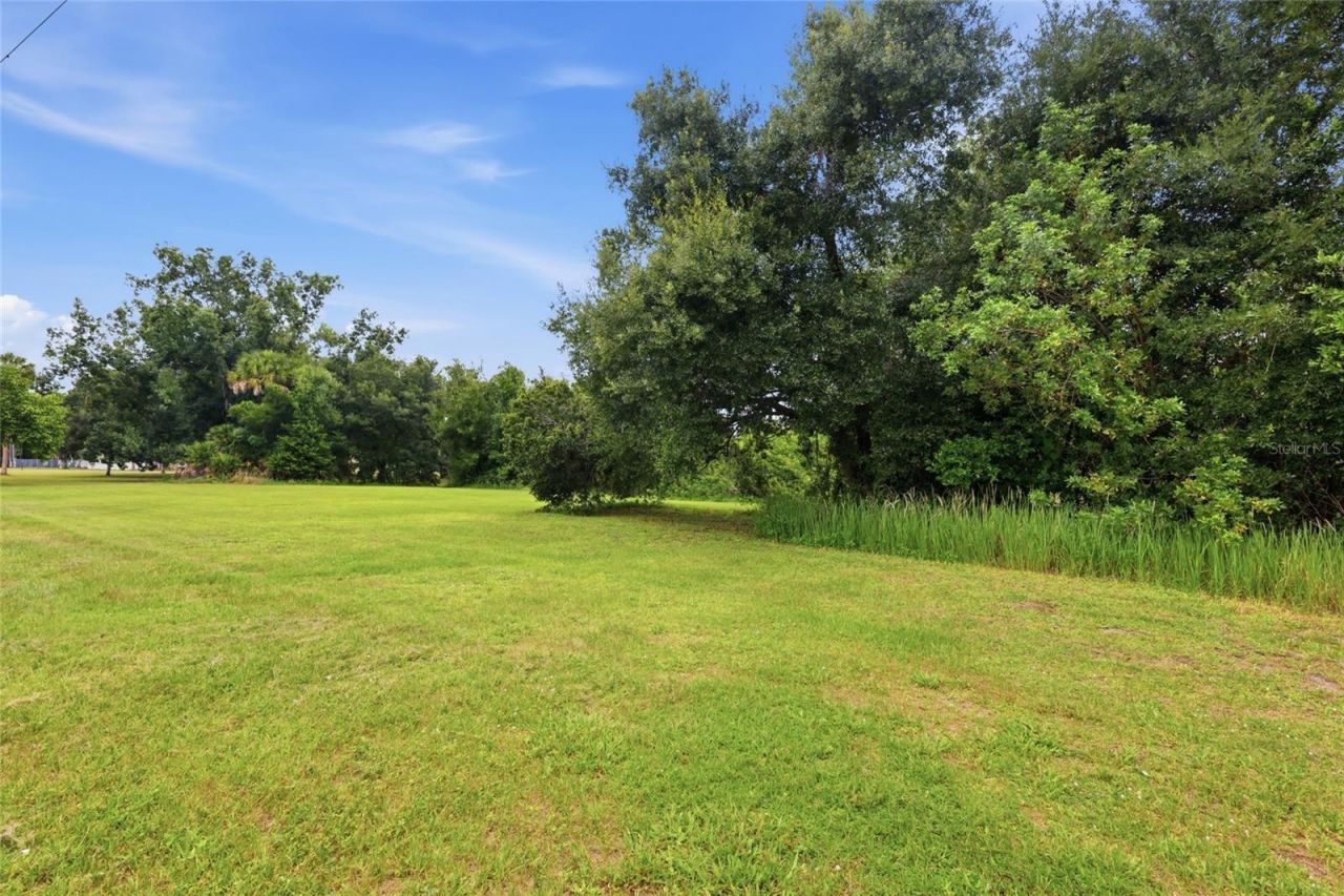 921 Faith Circle E, Unit 6, Bradenton, FL 34212 Photo