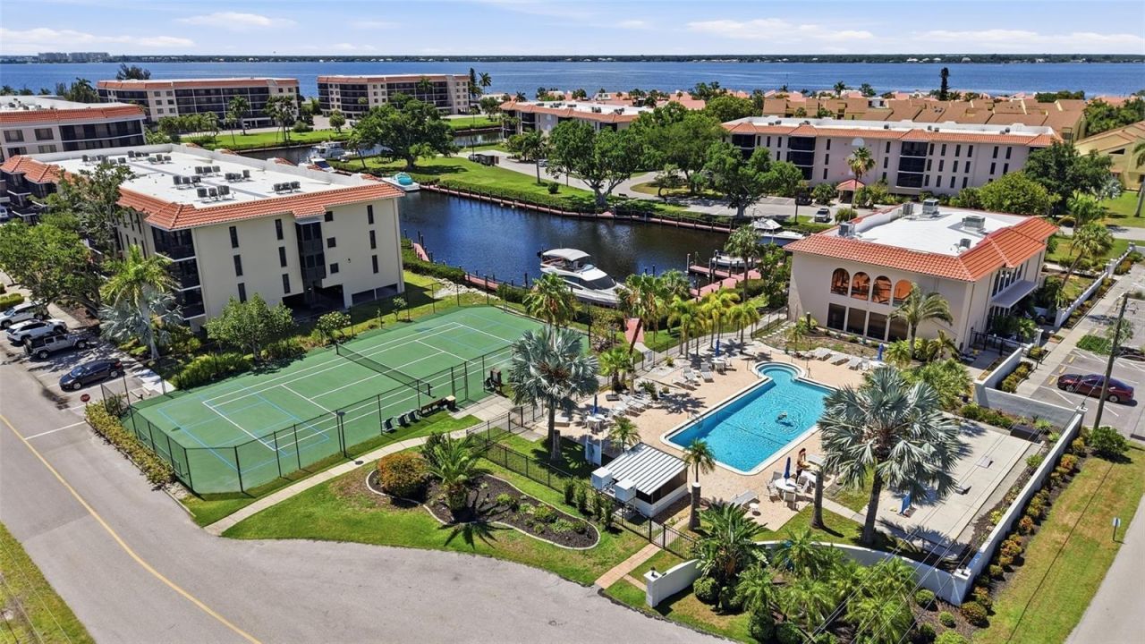 25188 Marion Avenue, Unit 10, Punta Gorda, FL 33950 Photo