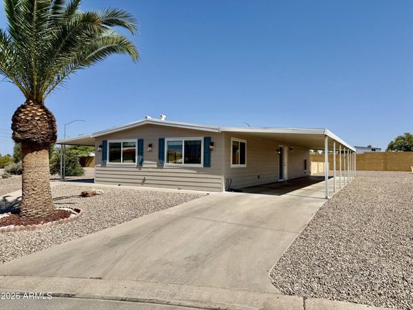 7654 E CALYPSO Avenue, Mesa, AZ 85208