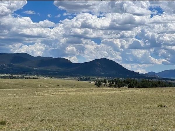1593 Yellowstone Road , Hartsel, CO 80449