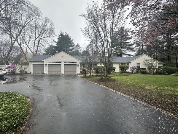757 Wellesley St, Weston, MA 02493