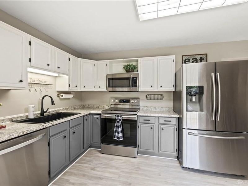 130 Teakwood Lane, Springboro, OH 45066 Photo 5