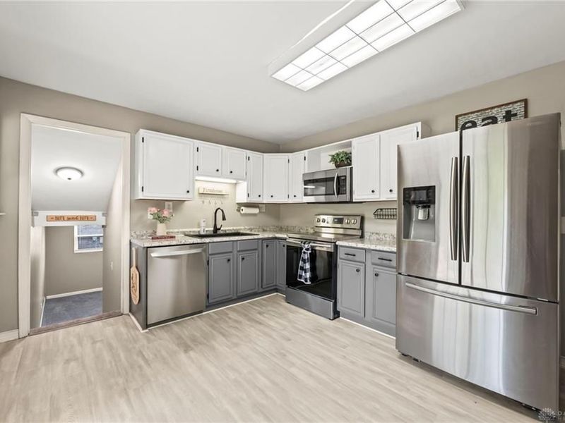 130 Teakwood Lane, Springboro, OH 45066 Photo 6