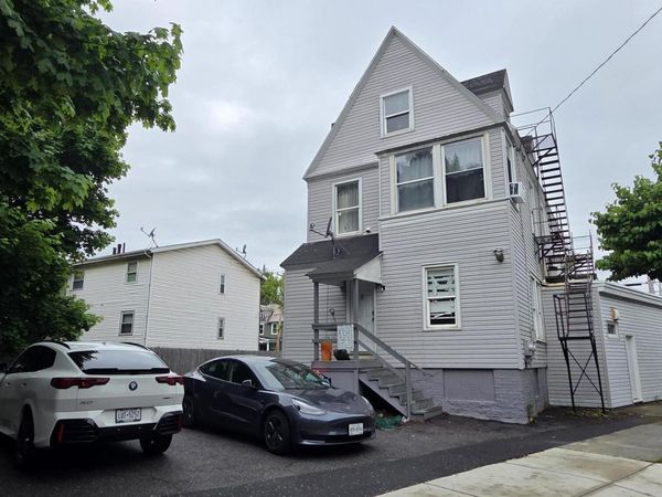 404 Delaware Avenue, Albany, NY 12209