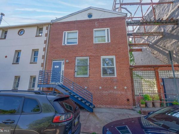 311 13 N FRONT STREET , PHILADELPHIA, PA 19106