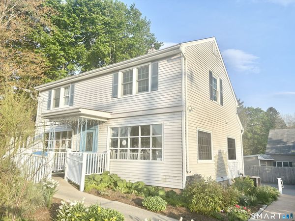 604 Middle East, Manchester, CT 06040