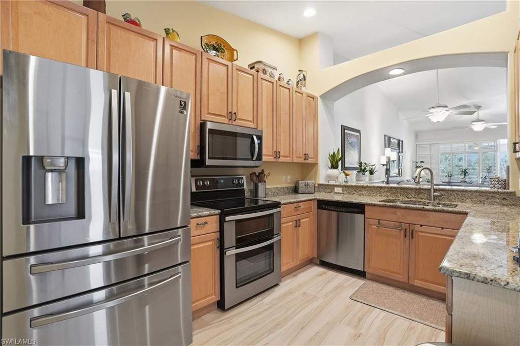 6195 Mandalay Cir, Naples, FL 34112 Photo