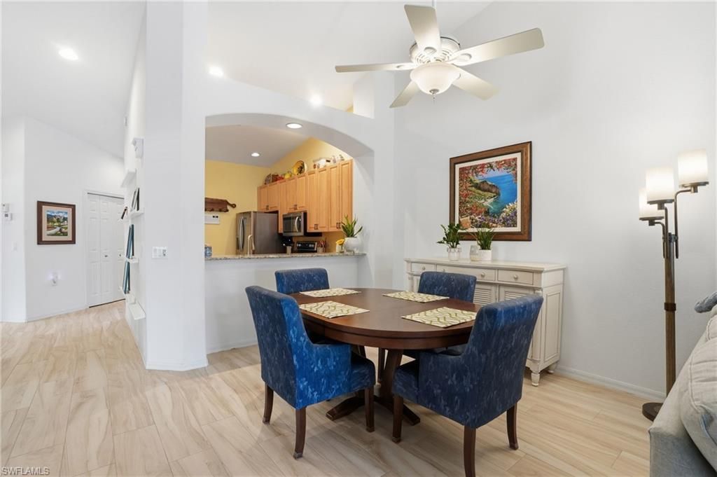 6195 Mandalay Cir, Naples, FL 34112 Photo