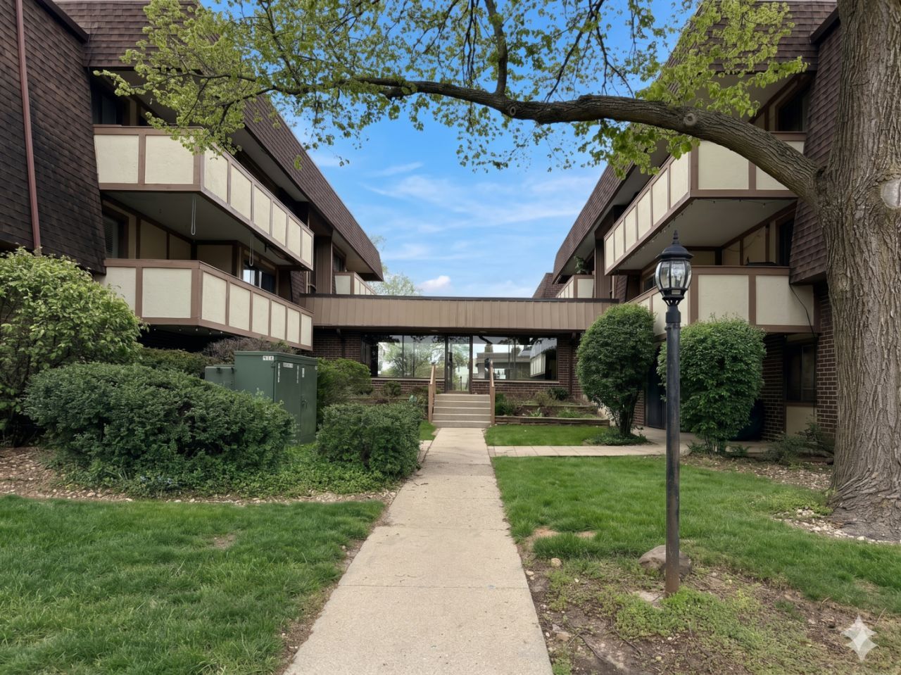 435 Cavalier Court , Unit 205C, West Dundee, IL 60118 Main Photo