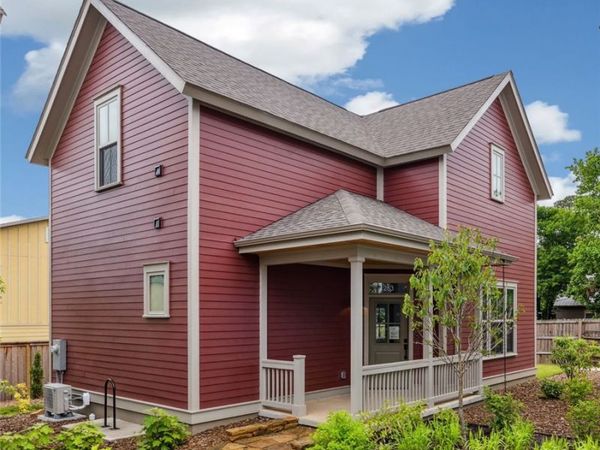 263 E 11th Street, Fayetteville, AR 72701