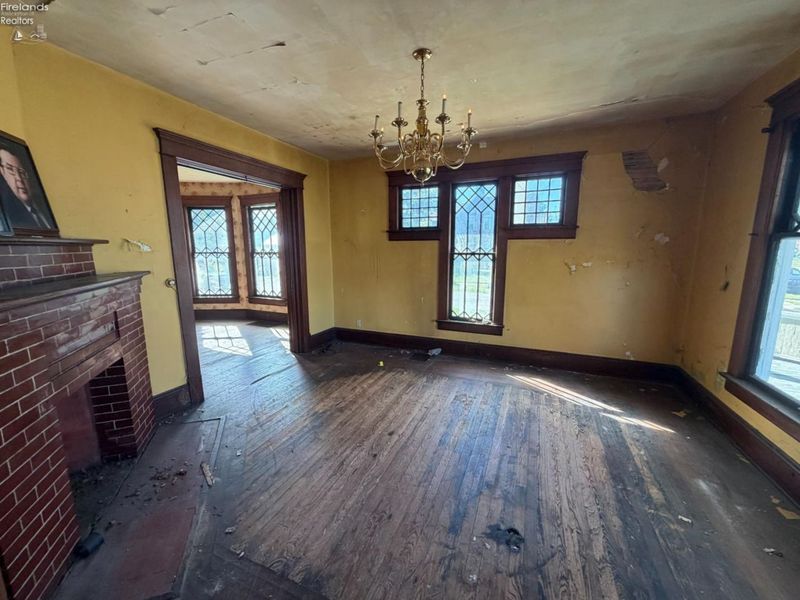 99 S Linwood Avenue, Norwalk, OH 44857 Photo 3