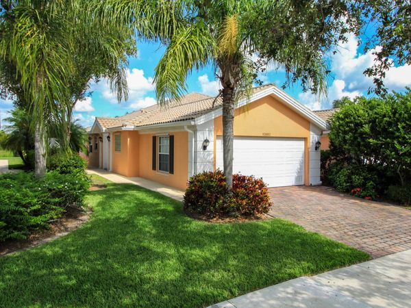 10882 SW Dardanelle Drive, Port St. Lucie, FL 34987