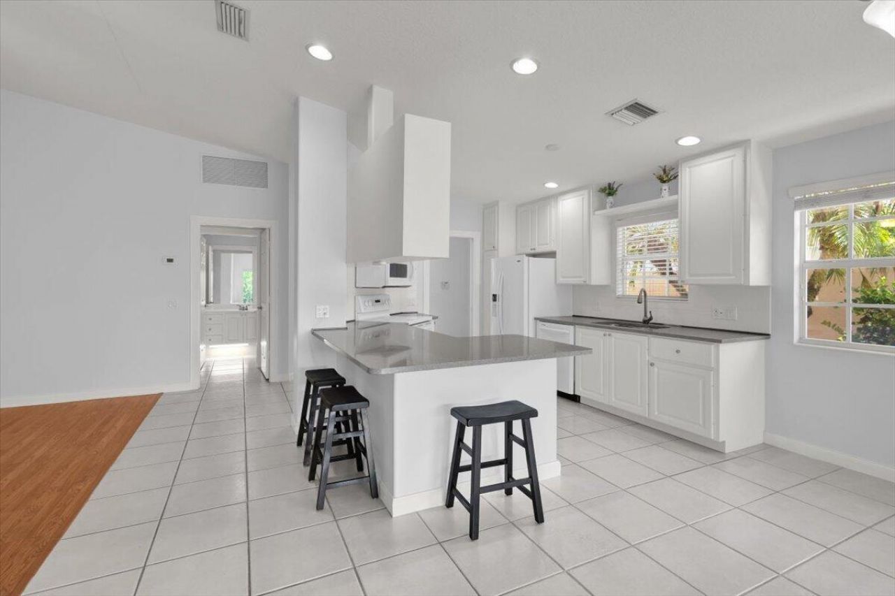 10882 SW Dardanelle Drive, Port Saint Lucie, FL 34987 Photo