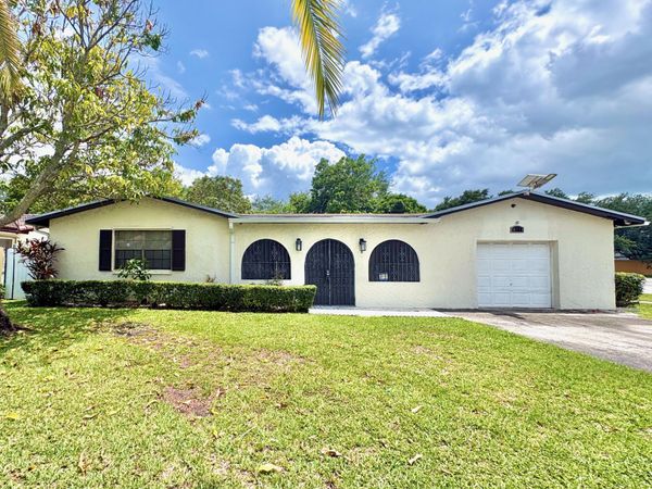 10774 SW 175th Terrace, Miami, FL 33157