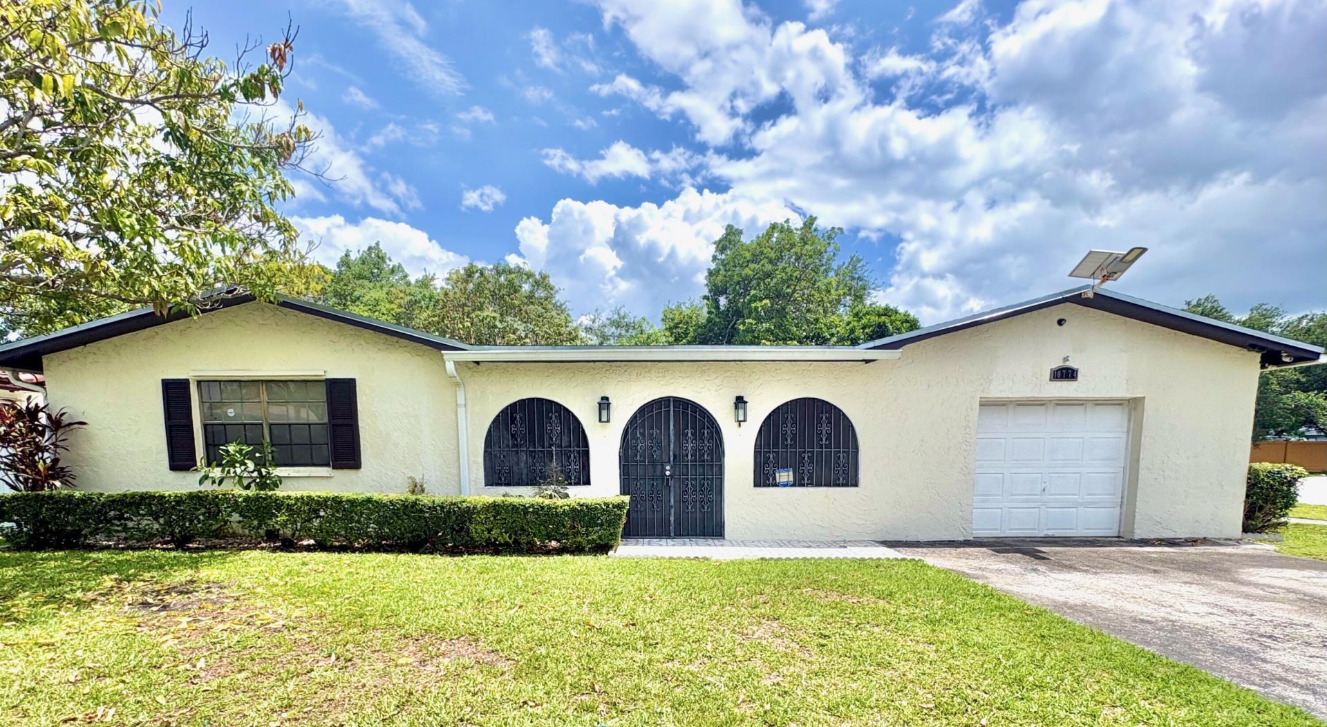 10774 SW 175th Terrace, Miami, FL 33157 Photo