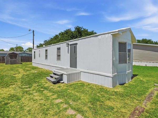 902 Flamingo , Granbury, TX 76049
