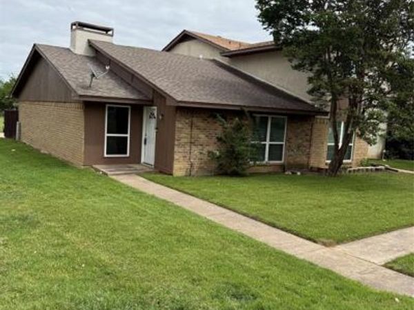 1402 S Carrier Parkway, Unit 110, Grand Prairie, TX 75051