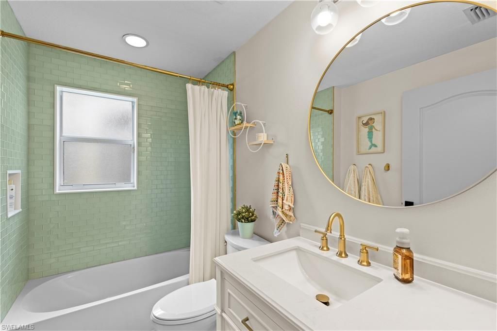 8330 Ibis Cove Cir, Unit B242, Naples, FL 34119 Photo