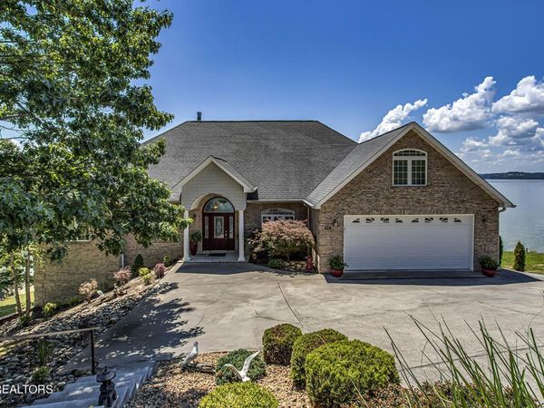 524 Bonne Vista Drive, White Pine, TN 37890