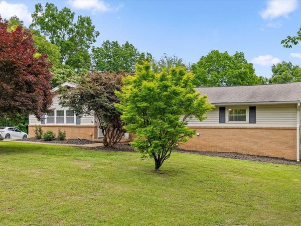5646 Crestview Drive, Hixson, TN 37343