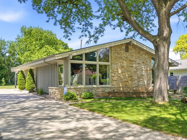 74 S Reserve St, Fond Du Lac, WI 54935