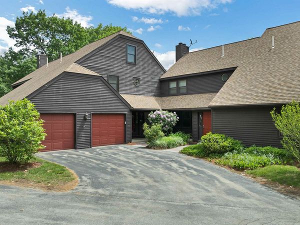 51 Stacey Circle, Windham, NH 03087