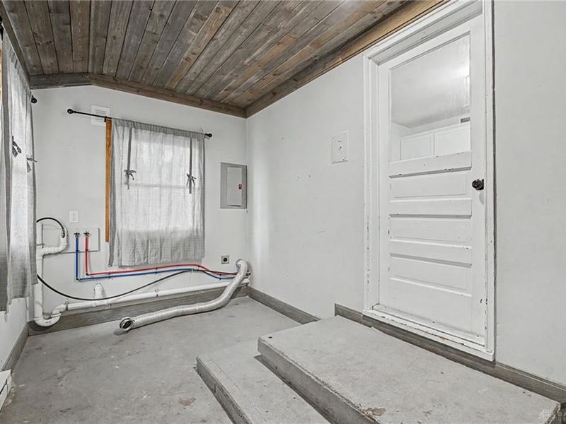 7040 S County Road 25A, Tipp City, OH 45371 Photo 15