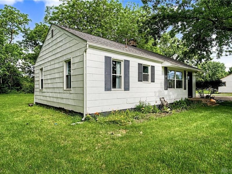 7040 S County Road 25A, Tipp City, OH 45371 Photo 3