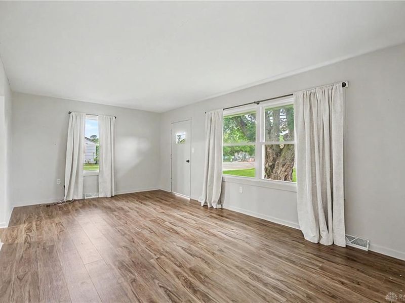 7040 S County Road 25A, Tipp City, OH 45371 Photo 8