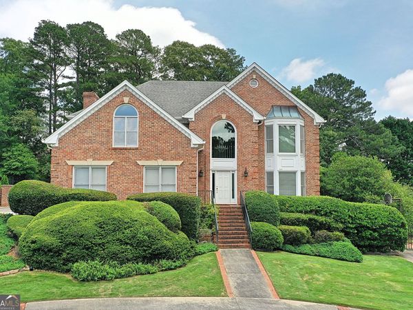 1104 Thorn Apple Court SE, Conyers, GA 30013