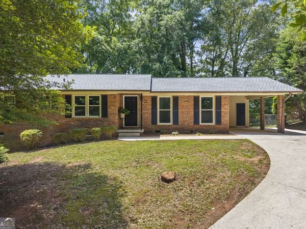 258 Pebble Creek Drive, Toccoa, GA 30577