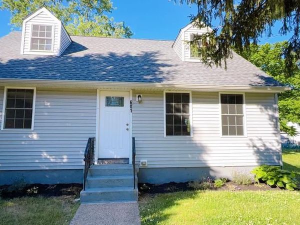 601 UHLER AVENUE, BURLINGTON, NJ 08016