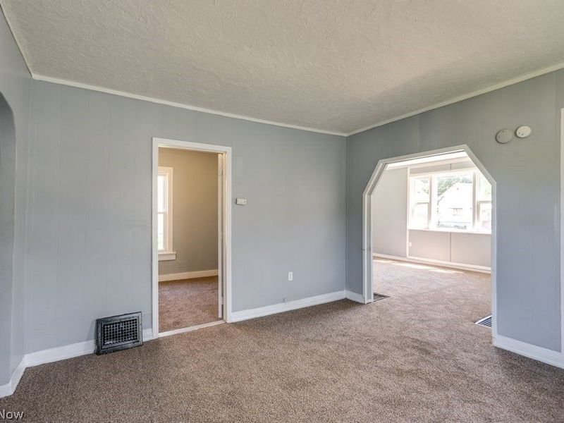 36 21st Street NW, Barberton, OH 44203 Photo 12