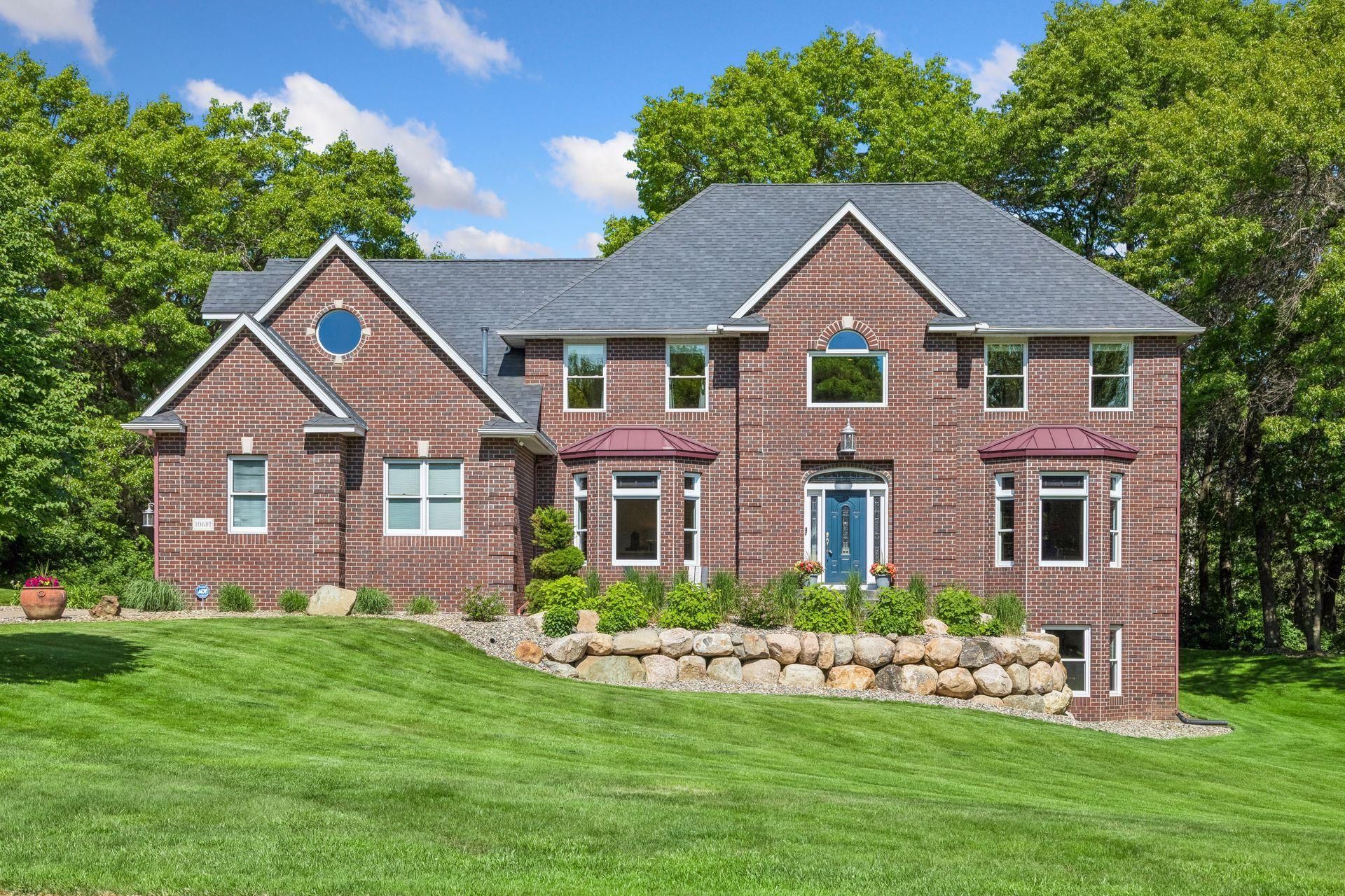 10681 Alameda Avenue , Inver Grove Heights, MN 55077