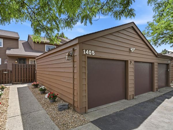 1405 63rd Lane N, Brooklyn Center, MN 55430