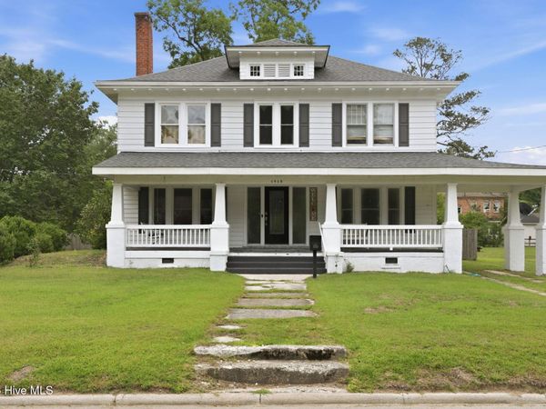 1515 Church Street , Scotland Neck, NC 27874