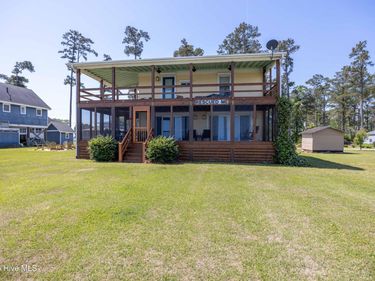 83 Service Street , Aurora, NC 27806
