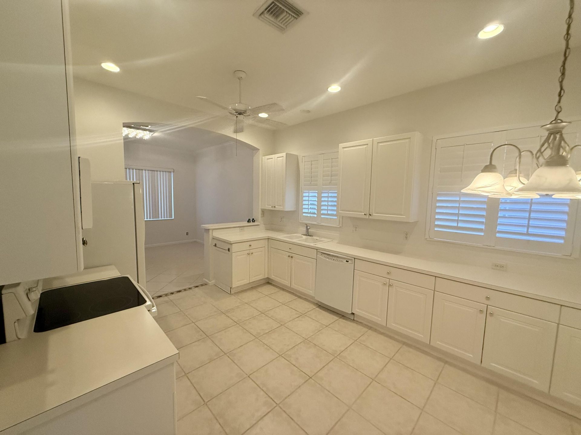 9041 Bay Harbour Circle, West Palm Beach, FL 33411 Photo