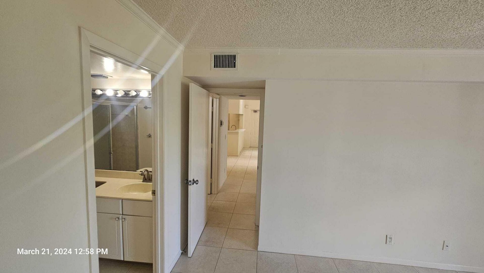 2500 SE Anchorage Cove, Unit C-3, Port Saint Lucie, FL 34952 Photo