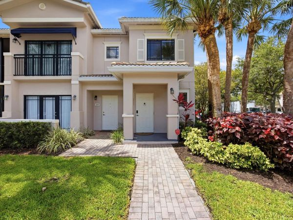 2802 Sarento Place, Unit 106, Palm Beach Gardens, FL 33410