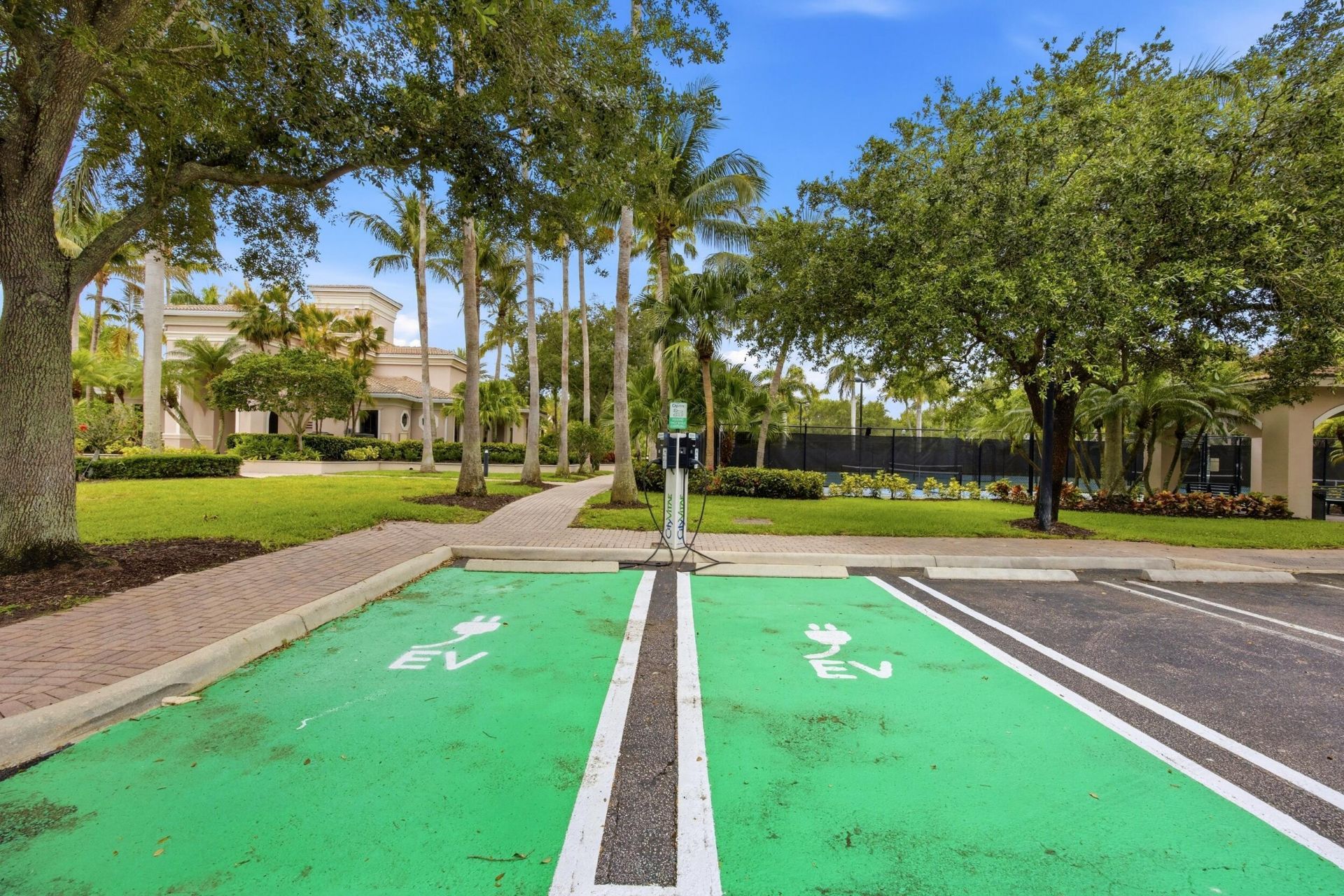 2802 Sarento Place, Unit 106, Palm Beach Gardens, FL 33410 Photo