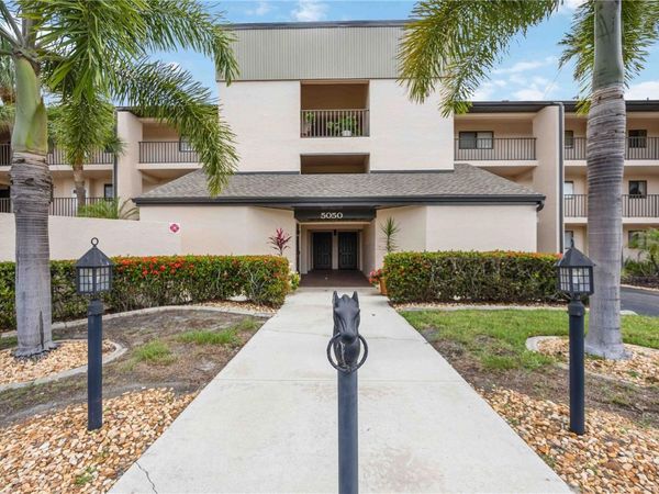 5050 MARIANNE KEY ROAD, Unit 1B, PUNTA GORDA, FL 33955