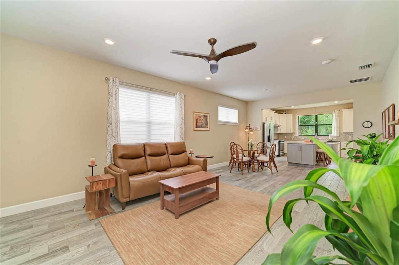 17002 Hampton Falls Terrace, Bradenton, FL 34202 Photo