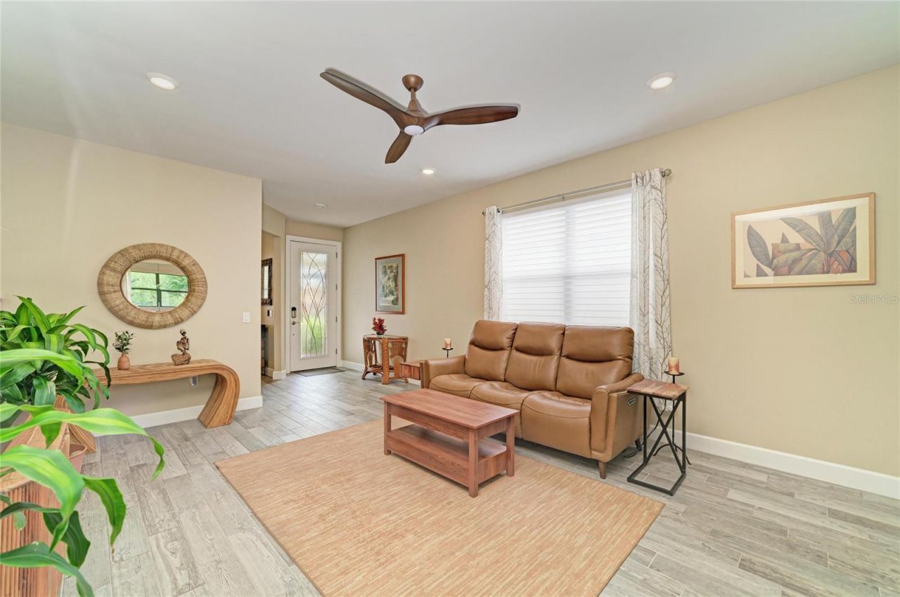 17002 Hampton Falls Terrace, Bradenton, FL 34202 Photo
