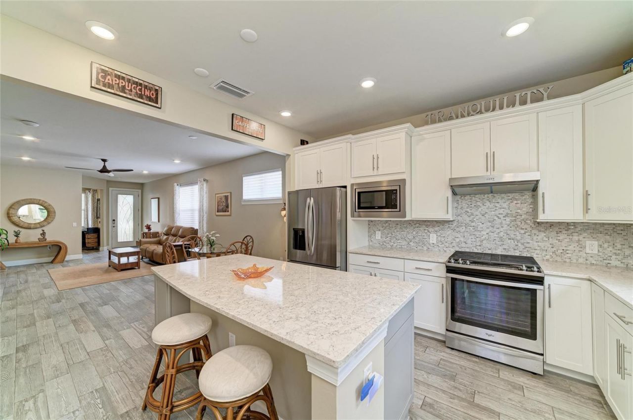 17002 Hampton Falls Terrace, Bradenton, FL 34202 Photo