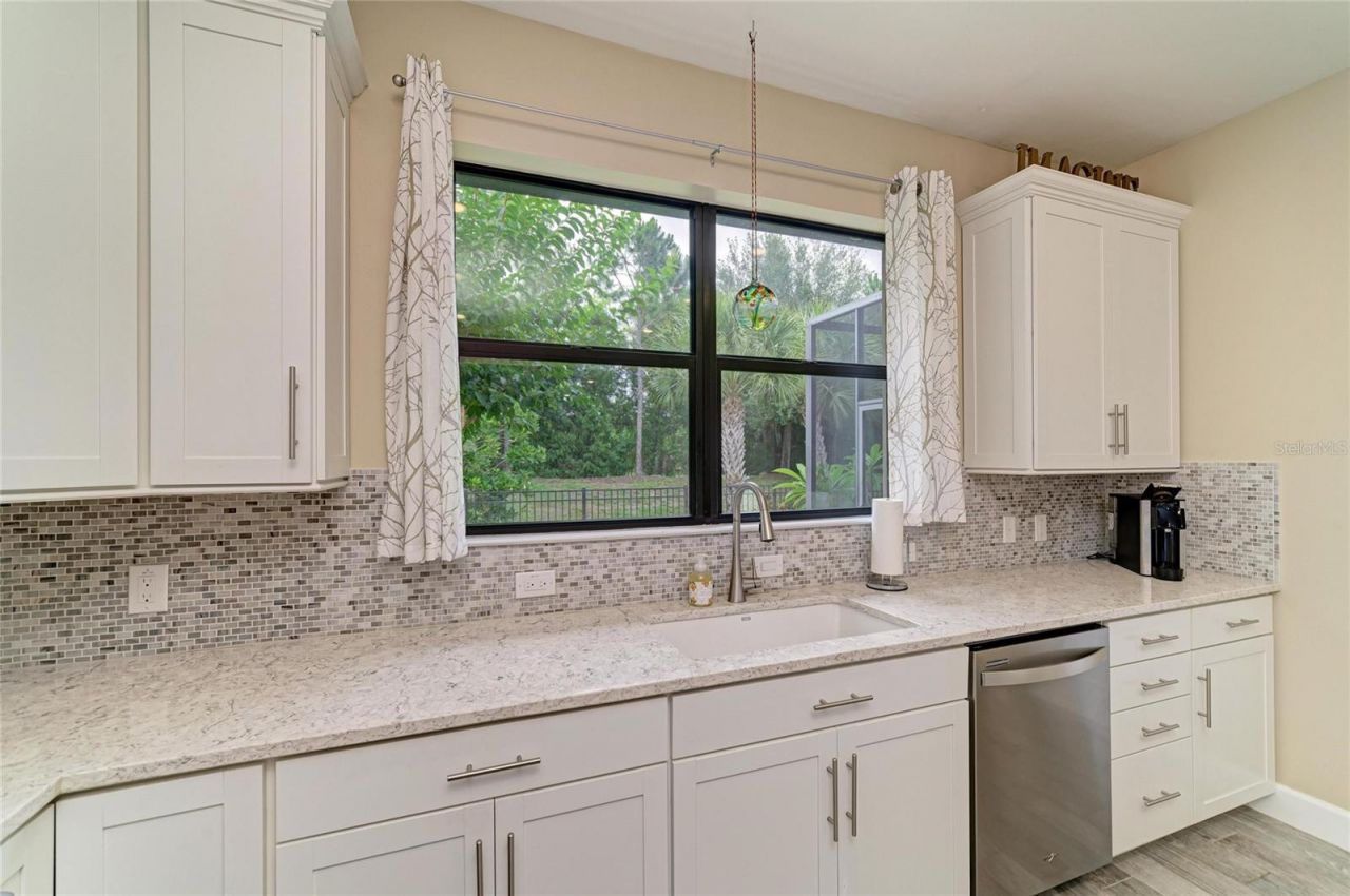 17002 Hampton Falls Terrace, Bradenton, FL 34202 Photo