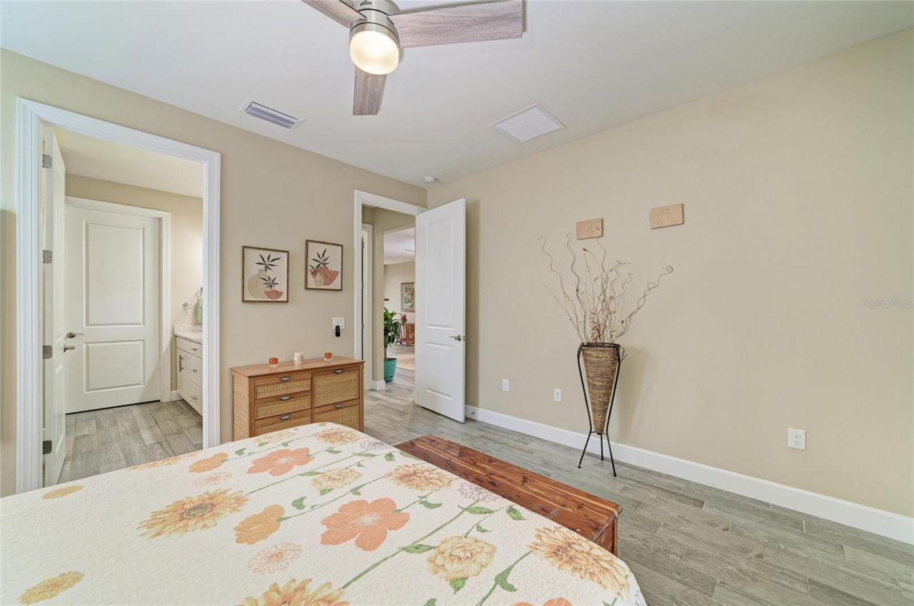 17002 Hampton Falls Terrace, Bradenton, FL 34202 Photo