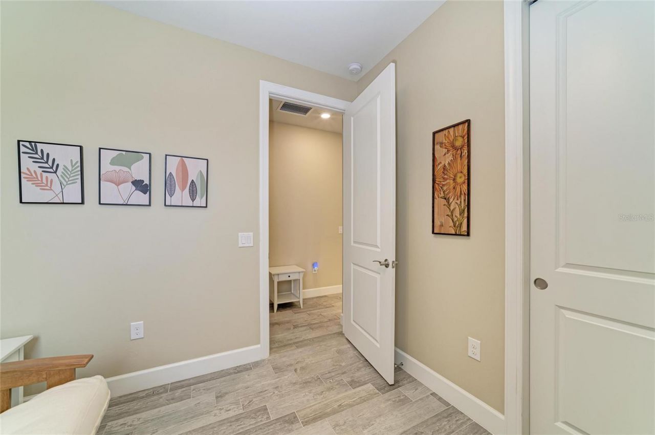 17002 Hampton Falls Terrace, Bradenton, FL 34202 Photo