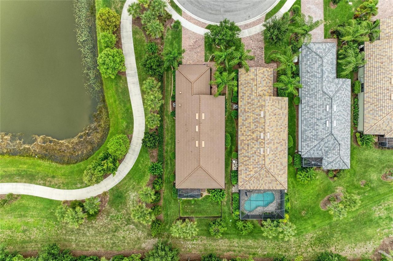 17002 Hampton Falls Terrace, Bradenton, FL 34202 Photo